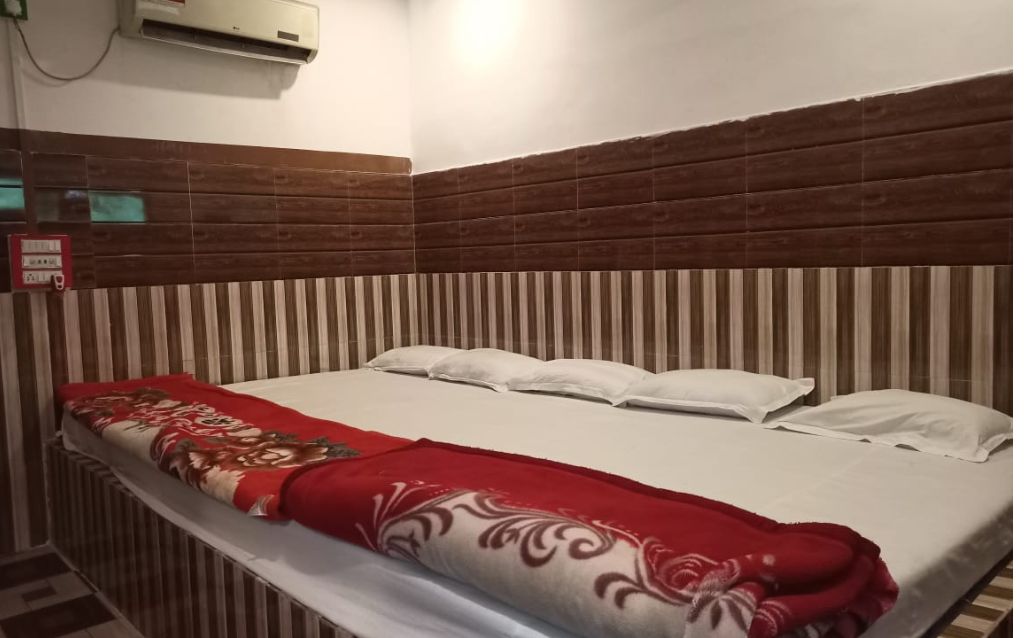 room_img_1
