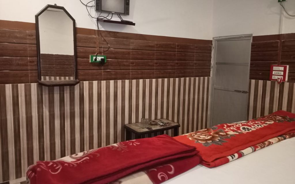 room_img_1